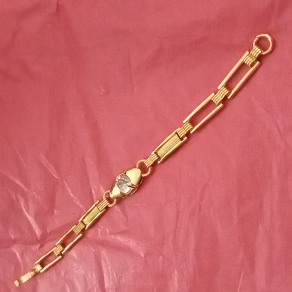 Crystal Link Bracelet Gold Tone - Picture 3 of 4